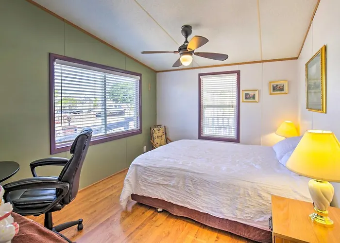 Holiday home Cozy Yuma Retreat W/ Furnished Patio & Grill!