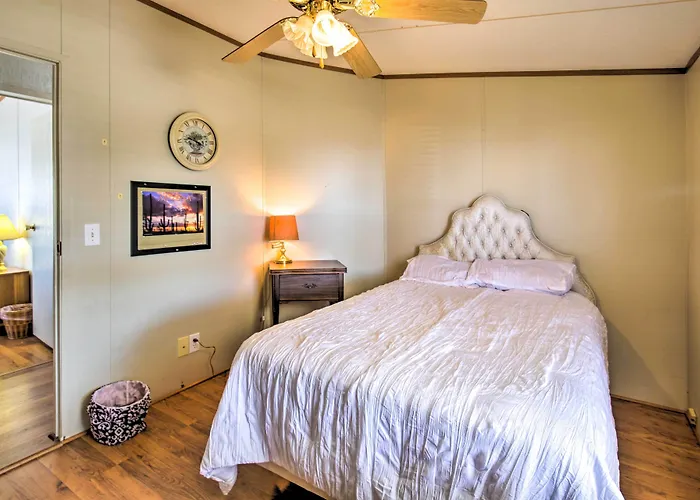 Cozy Yuma Retreat W/ Furnished Patio & Grill! Fortuna